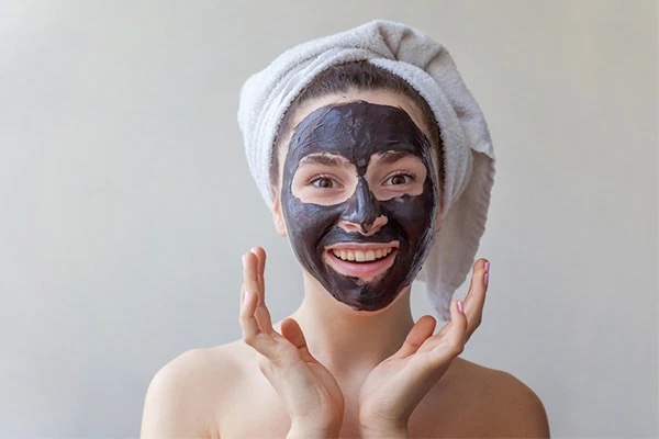 Know the disadvantages and ways of using charcoal face mask