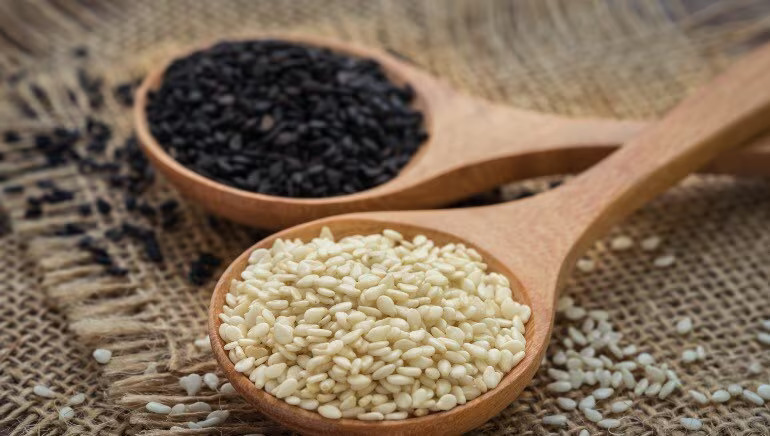 Know how much and how to eat sesame seeds in winter?