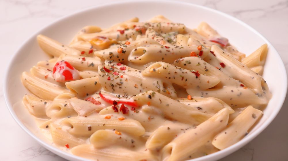 White Sauce Pasta