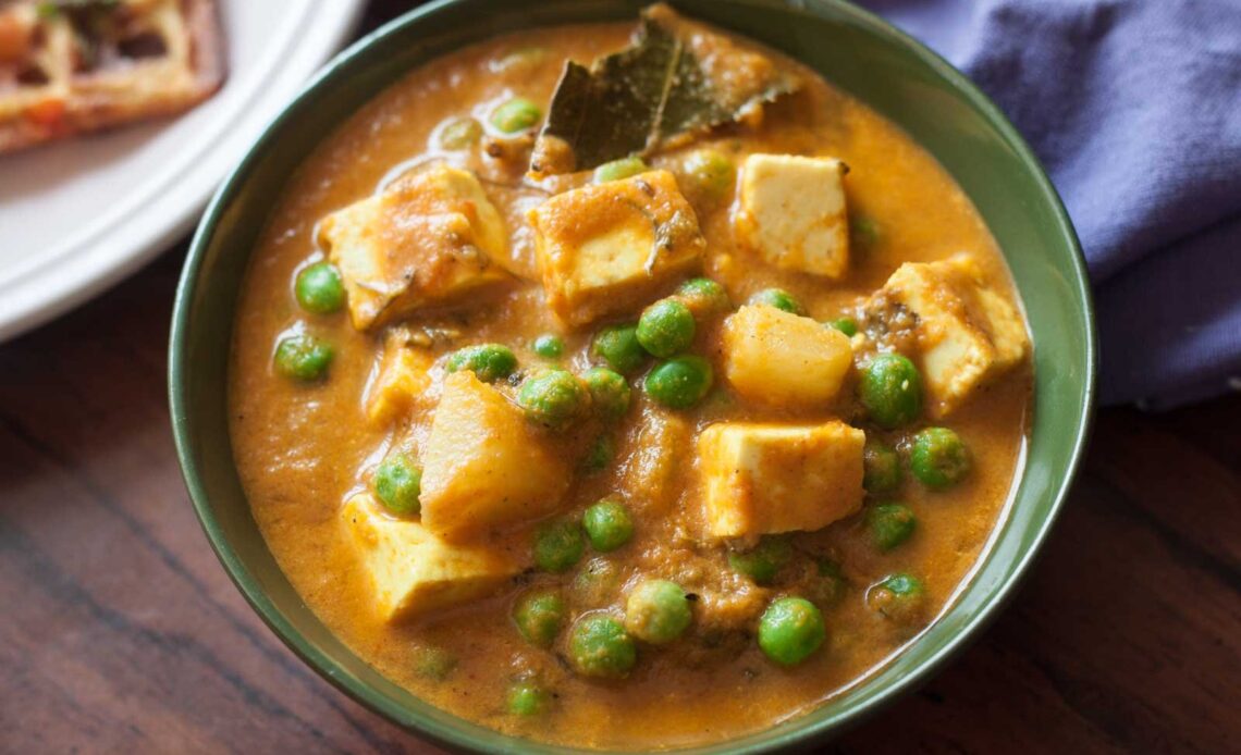 Aloo Matar Paneer