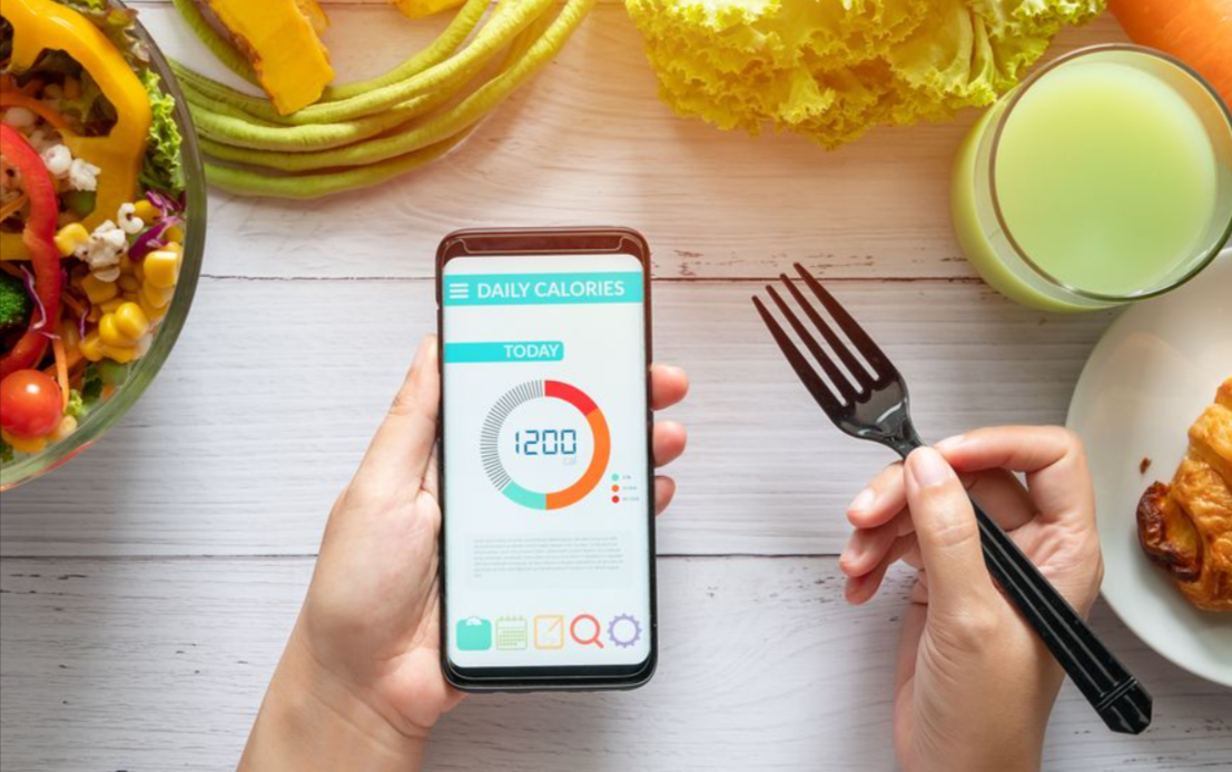 Track Daily Calories Using a Health App